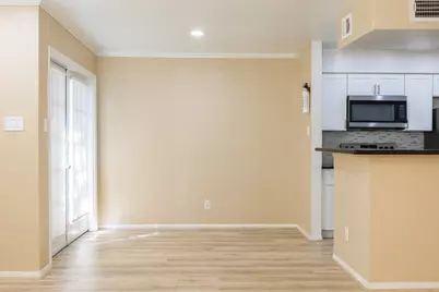 14600 Fonmeadow Drive #1106, Houston, TX 77035 - Photo 5