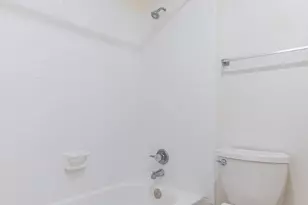 14600 Fonmeadow Dr, Houston, TX 77035 - Photo 25