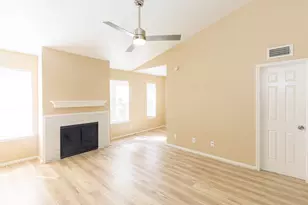 14600 Fonmeadow Dr, Houston, TX 77035 - Photo 19