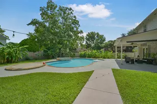 10402 Wagon Trail Rd, Houston, TX 77064 - Photo 39
