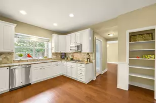10402 Wagon Trail Rd, Houston, TX 77064 - Photo 13