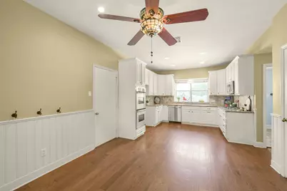 10402 Wagon Trail Road, Houston, TX 77064 - Photo 15
