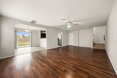 8102 Yaupon View Drive, Cypress, TX 77433 - Photo 5