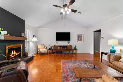 1905 Lexington Street, Deer Park, TX 77536 - Photo 5