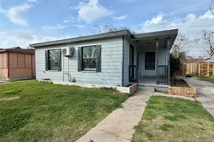1214 W 5th St, Freeport, TX 77541 - Photo 1