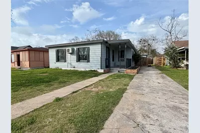 1214 W 5th Street, Freeport, TX 77541 - Photo 3