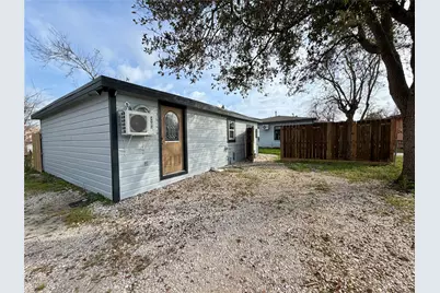 1214 W 5th Street, Freeport, TX 77541 - Photo 41