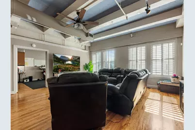 1120 Texas Street #4B, Houston, TX 77002 - Photo 3