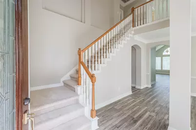 5911 Brook Bend Drive, Sugar Land, TX 77479 - Photo 3