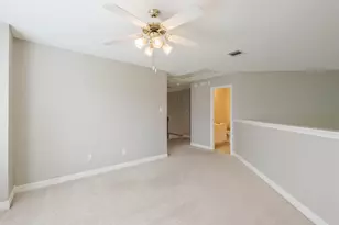 5911 Brook Bend Dr, Sugar Land, TX 77479 - Photo 33