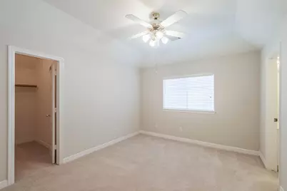 5911 Brook Bend Drive, Sugar Land, TX 77479 - Photo 37