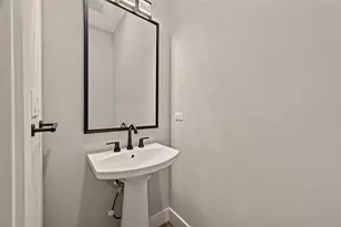 1711 Allen Pkwy, Houston, TX 77019 - Photo 19