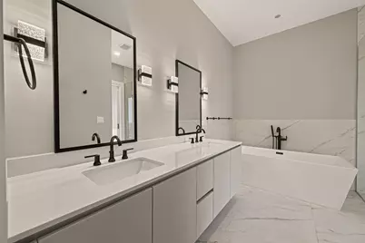 1711 Allen Parkway #2203, Houston, TX 77019 - Photo 25