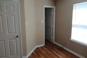 12906 Regalshire Ct, Houston, TX 77047 - Photo 7