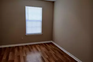 12906 Regalshire Ct, Houston, TX 77047 - Photo 9