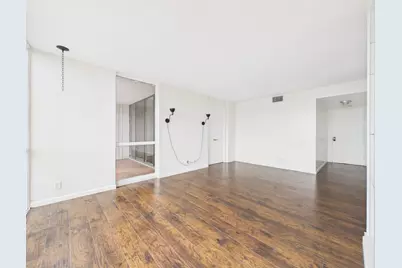 5001 Woodway Drive #1103, Houston, TX 77056 - Photo 3