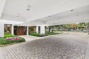 5001 Woodway Dr, Houston, TX 77056 - Photo 29