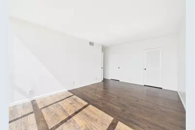 5001 Woodway Drive #1103, Houston, TX 77056 - Photo 21