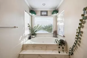 1423 Richelieu Ln, Houston, TX 77018 - Photo 17