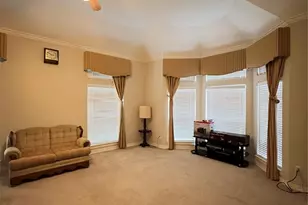 2227 Greenhaven Dr, Sugar Land, TX 77479 - Photo 15