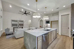 4945 Pleasure Lake Ln, Willis, TX 77318 - Photo 11