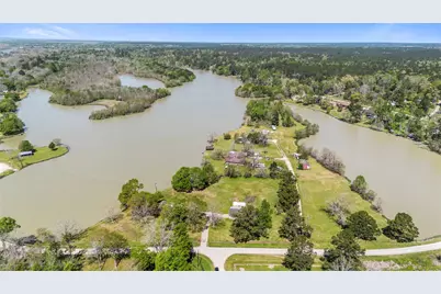 1633 River Road, Goodrich, TX 77335 - Photo 7