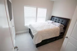 616 Delano St, Houston, TX 77003 - Photo 9