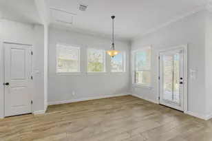 100 Castlegate Ln, Houston, TX 77065 - Photo 13