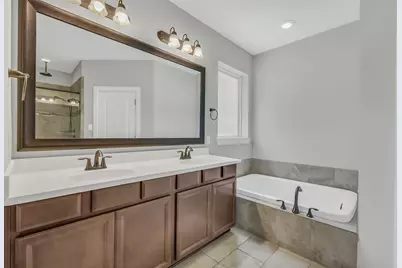 100 Castlegate Lane, Houston, TX 77065 - Photo 19