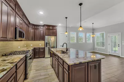 100 Castlegate Lane, Houston, TX 77065 - Photo 7
