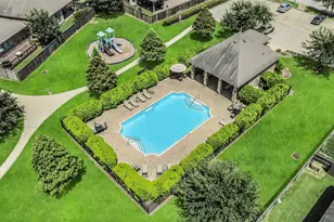 100 Castlegate Ln, Houston, TX 77065 - Photo 41