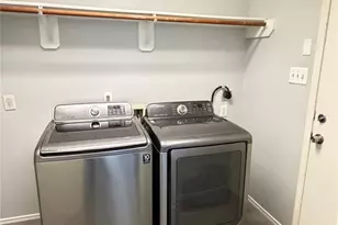 4115 Geronimo Lake Dr, Houston, TX 77047 - Photo 17