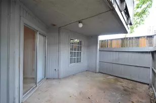 9700 Leawood Blvd, Houston, TX 77099 - Photo 5