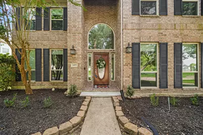 3406 Castle Pond Court, Pearland, TX 77584 - Photo 3