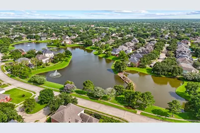 3406 Castle Pond Court, Pearland, TX 77584 - Photo 49