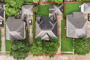 3406 Castle Pond Ct, Pearland, TX 77584 - Photo 39