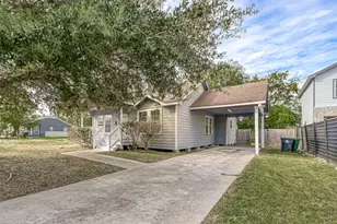 4813 Pederson St, Houston, TX 77033 - Photo 3