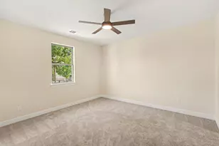 1019 Ellington St, Houston, TX 77088 - Photo 21
