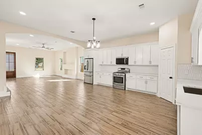 1019 Ellington Street, Houston, TX 77088 - Photo 7