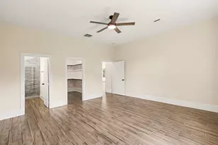 1019 Ellington St, Houston, TX 77088 - Photo 9