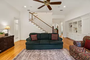 5321 Pocahontas St, Bellaire, TX 77401 - Photo 31