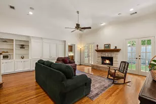 5321 Pocahontas St, Bellaire, TX 77401 - Photo 9