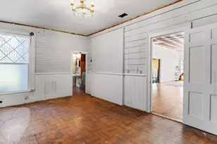 2421 Avenue G, Bay City, TX 77414 - Photo 23