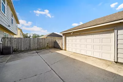 9623 Gorman Brook Drive, Houston, TX 77095 - Photo 23