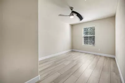 9623 Gorman Brook Drive, Houston, TX 77095 - Photo 19