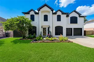 1902 La Salle St, Friendswood, TX 77546 - Photo 1