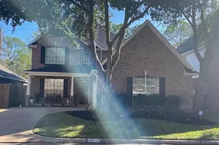 1615 Lakeside Enclave Dr, Houston, TX 77077 - Photo 43
