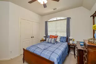1615 Lakeside Enclave Dr, Houston, TX 77077 - Photo 29