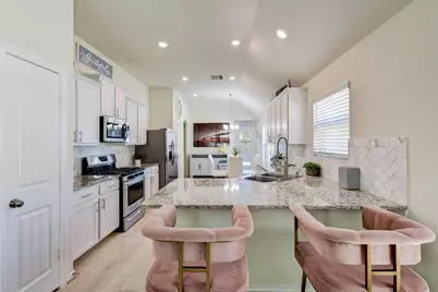 25719 Bottlebrush Sedge Street, Katy, TX 77493 - Photo 9