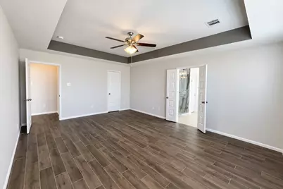 4021 Edgewater Terrace Lane, Waller, TX 77484 - Photo 17